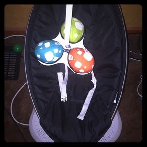 Mamaroo Swing with Charger